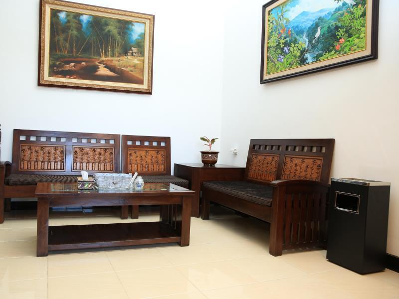 Puri Kusuma Guest House Табанан Экстерьер фото