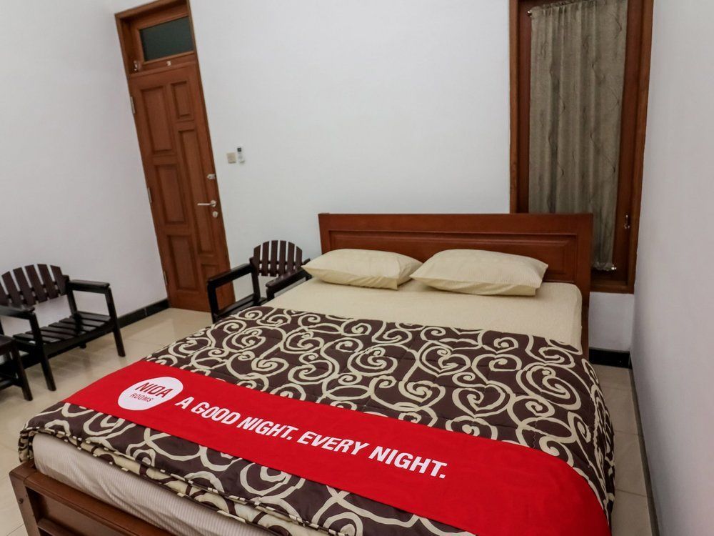 Puri Kusuma Guest House Табанан Экстерьер фото